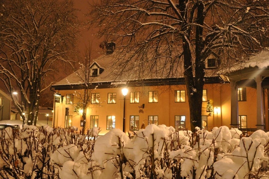 Gebäude