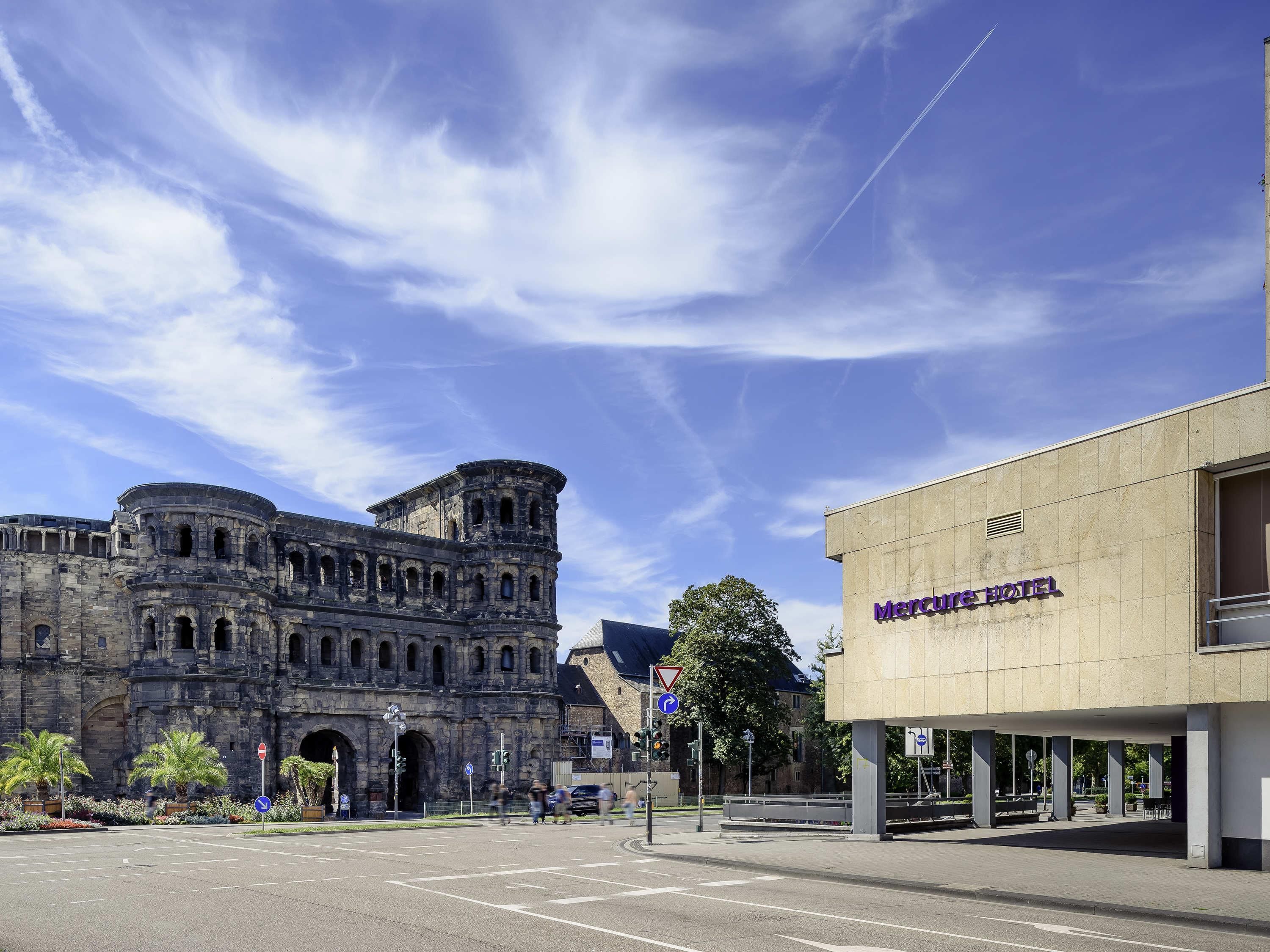 Gebäude