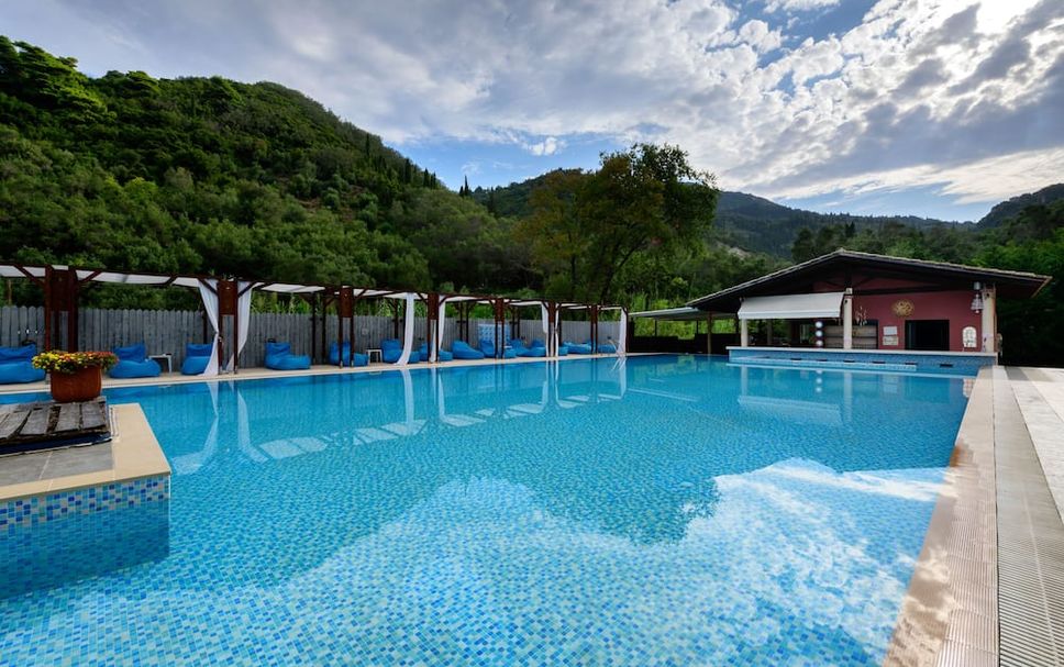 Pool Foto