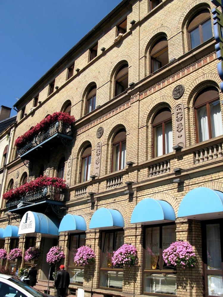 Gebäude