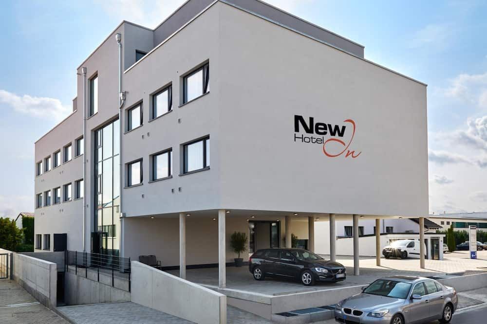 Gebäude