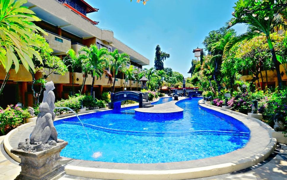 Pool Foto