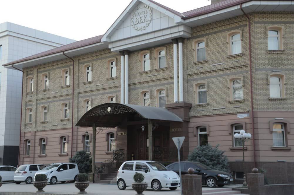 Gebäude