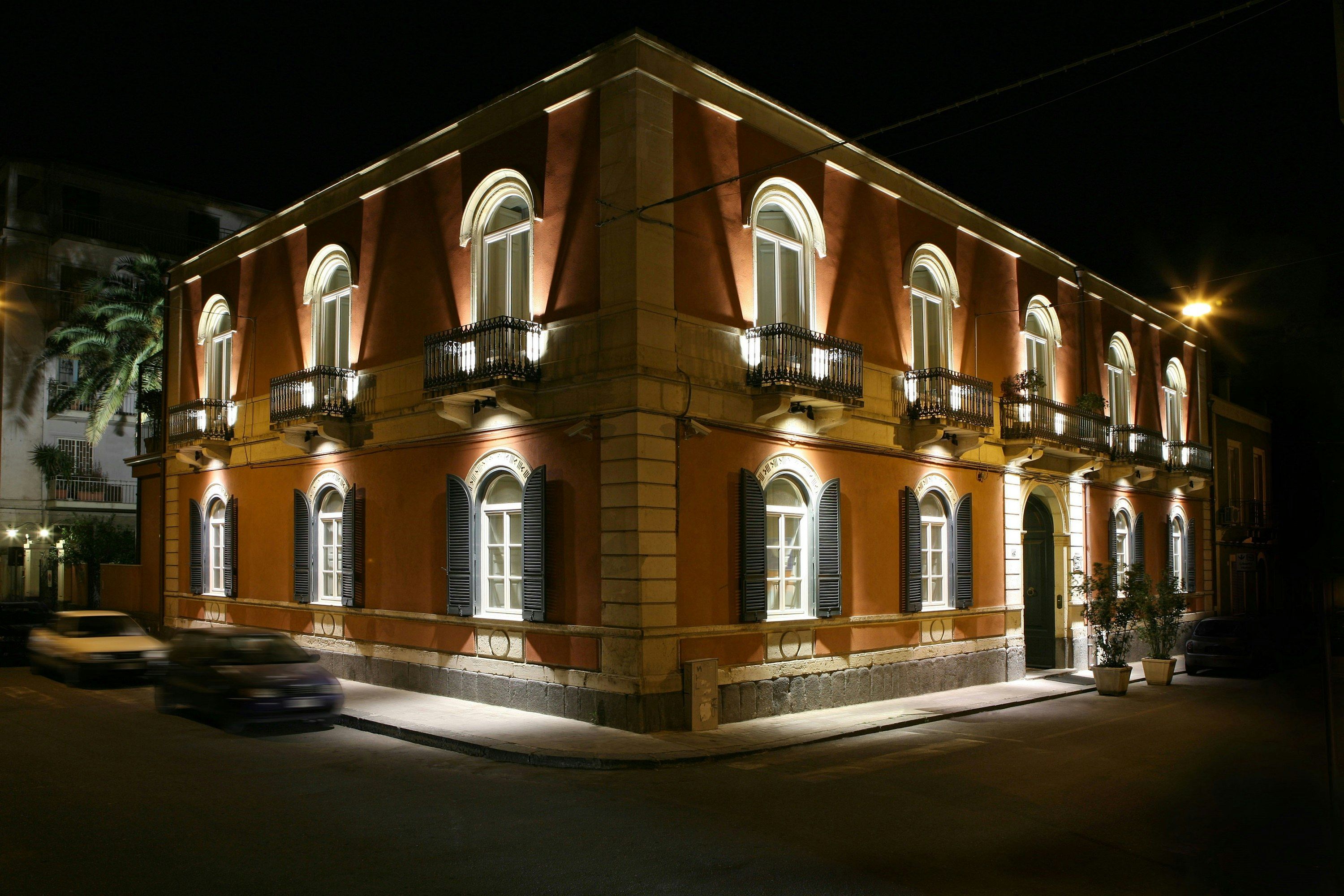Gebäude
