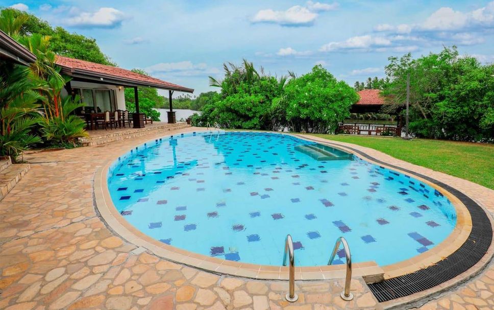 Pool Foto
