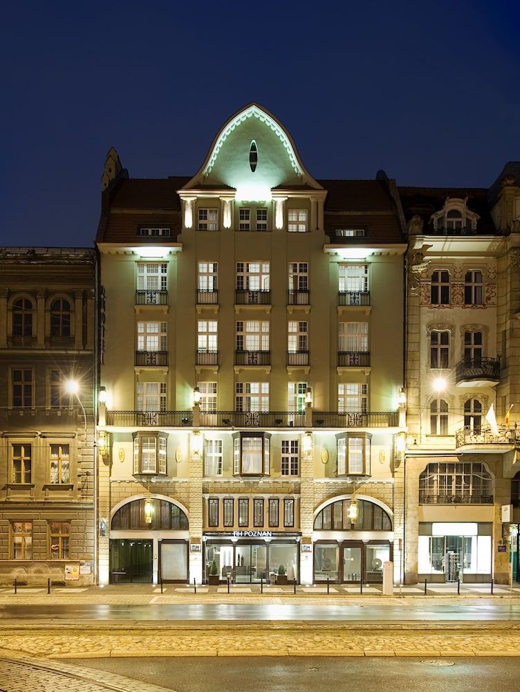 Gebäude