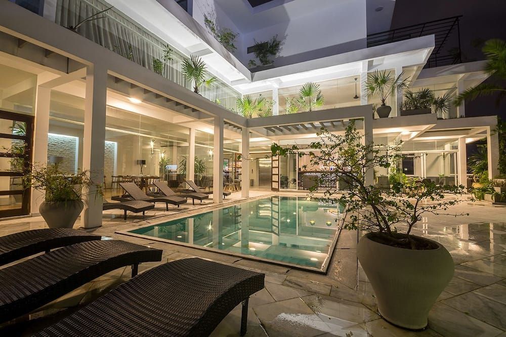 Pool Foto