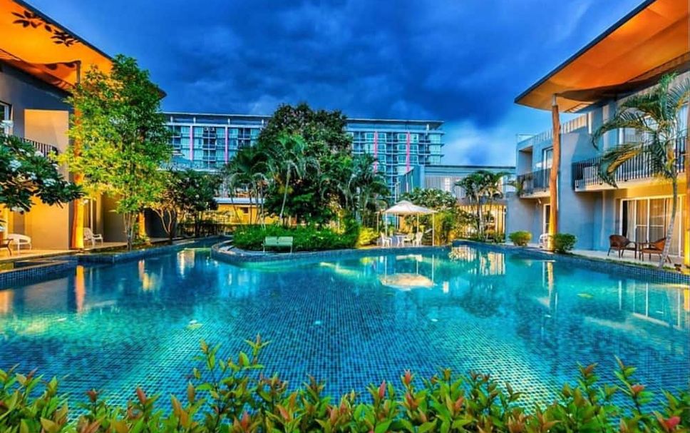 Pool Foto