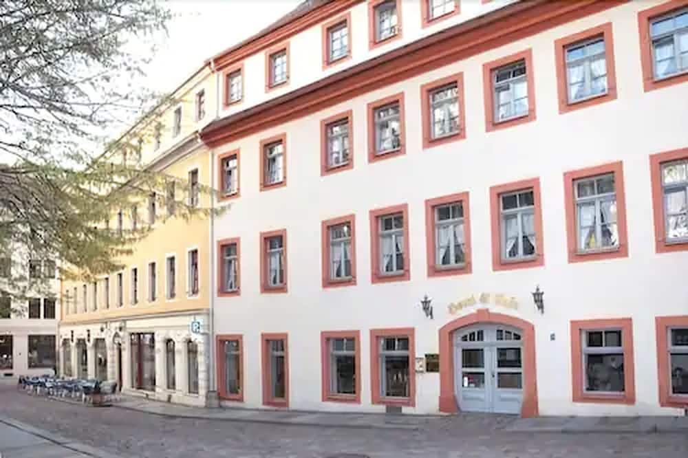 Gebäude