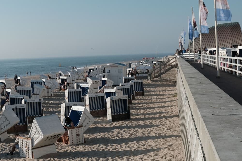 Strand