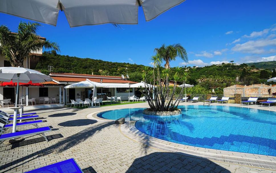 Pool Foto
