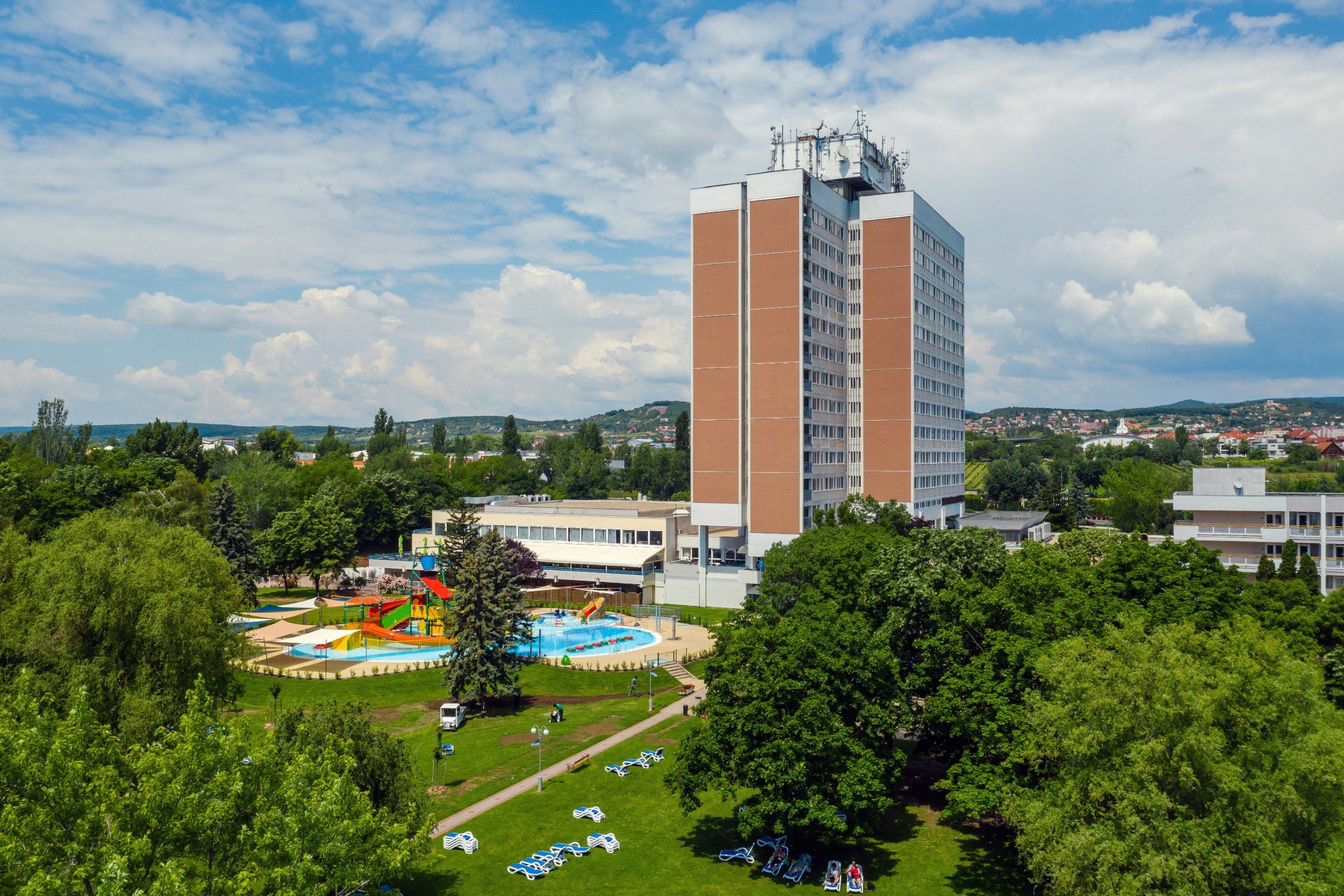 Gebäude