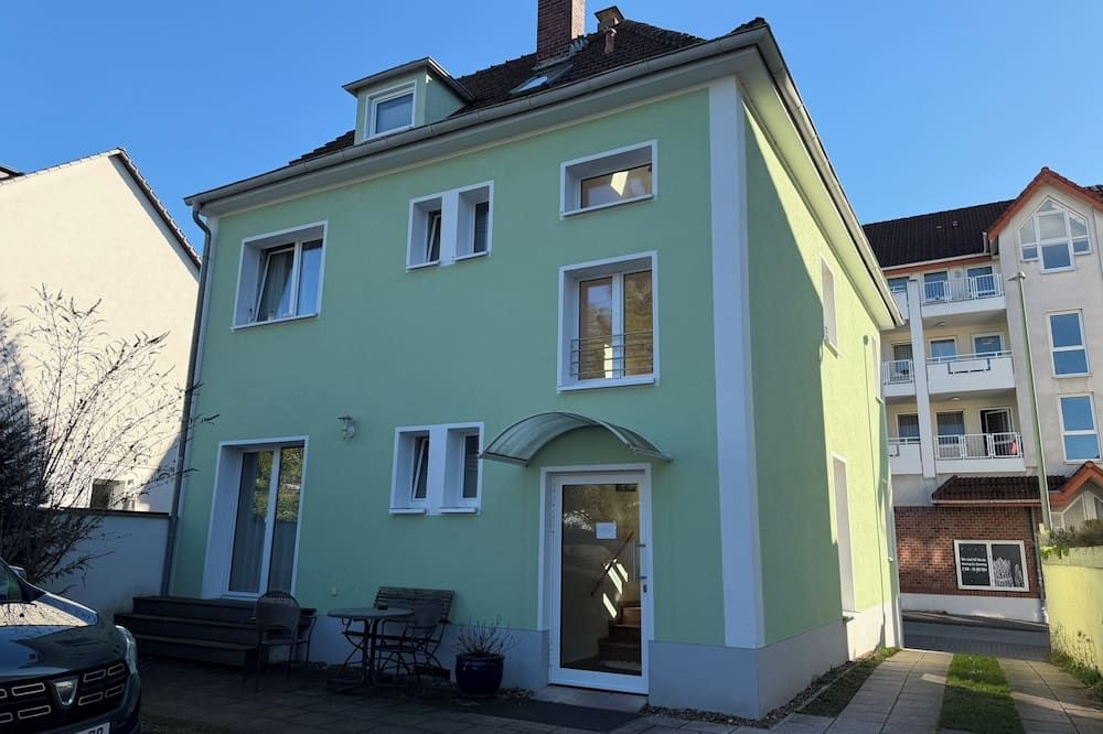 Gebäude