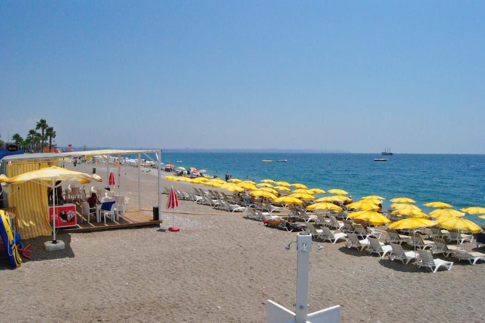Strand