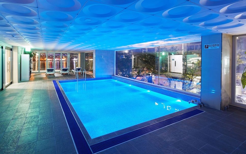 Pool Foto