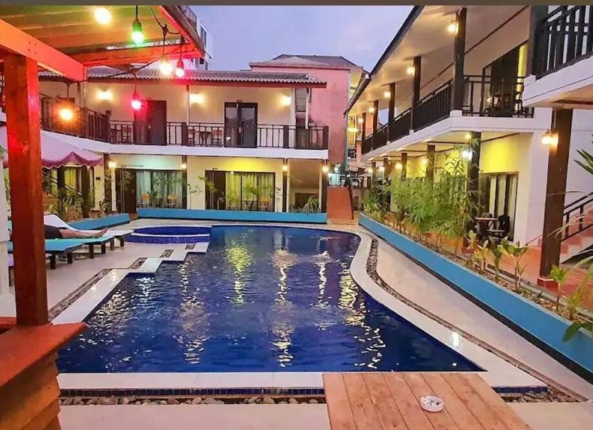 Pool Foto
