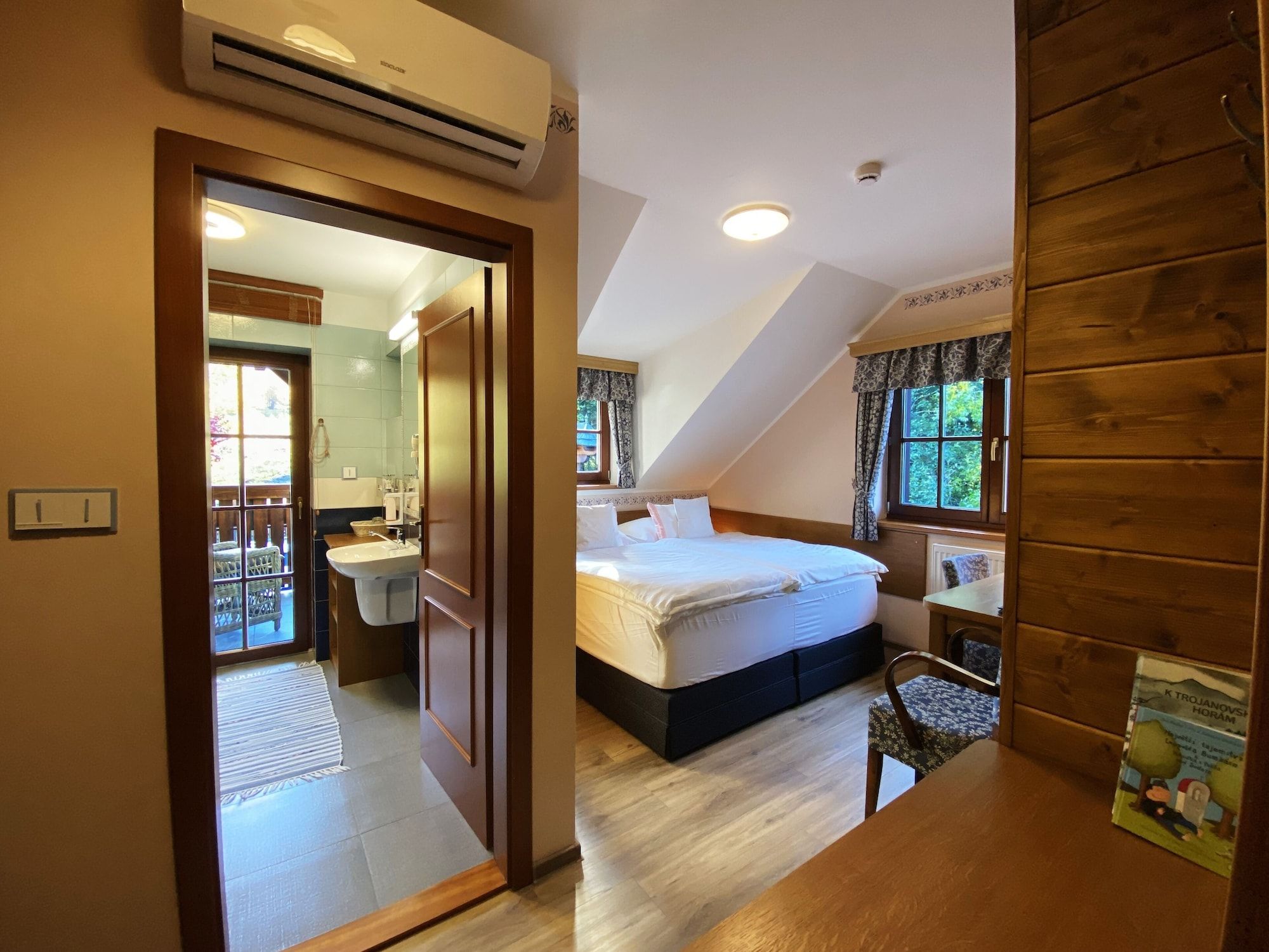 Schlafzimmer