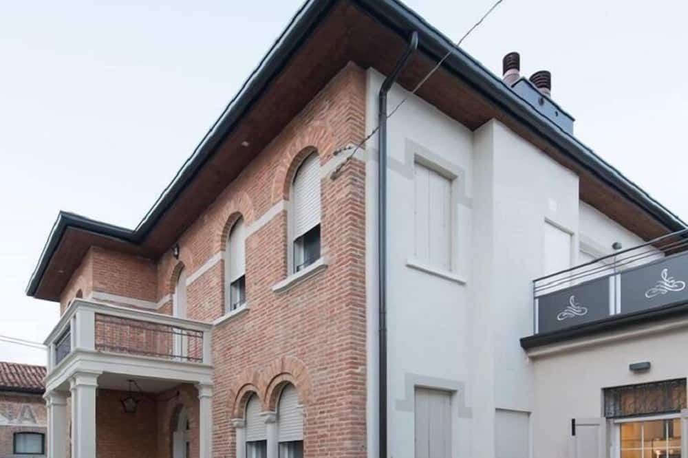 Gebäude