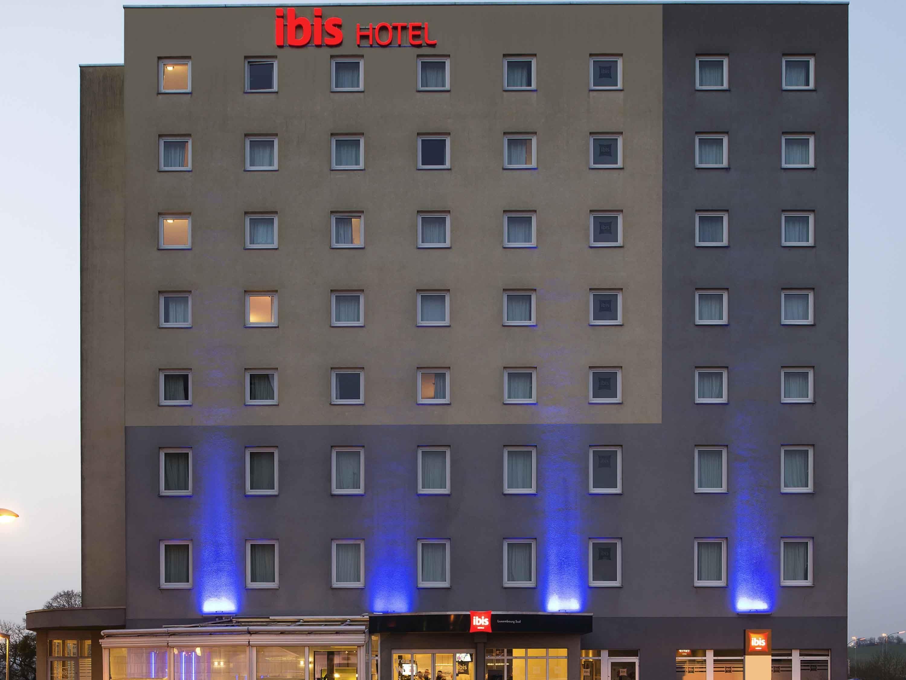 Gebäude