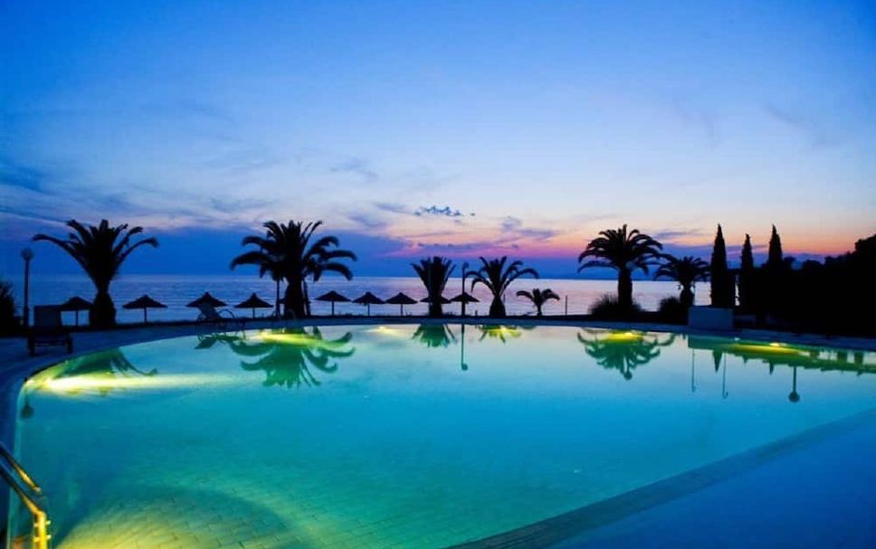 Pool Foto