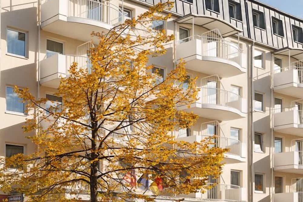 Gebäude