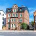 Gebäude