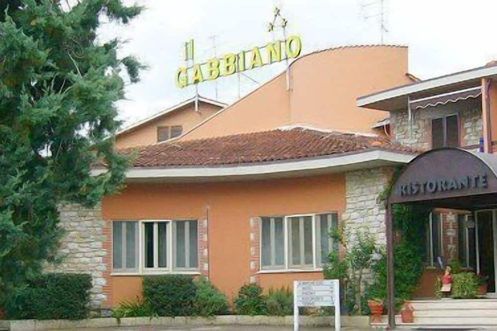 Gebäude