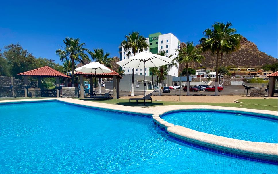 Pool Foto