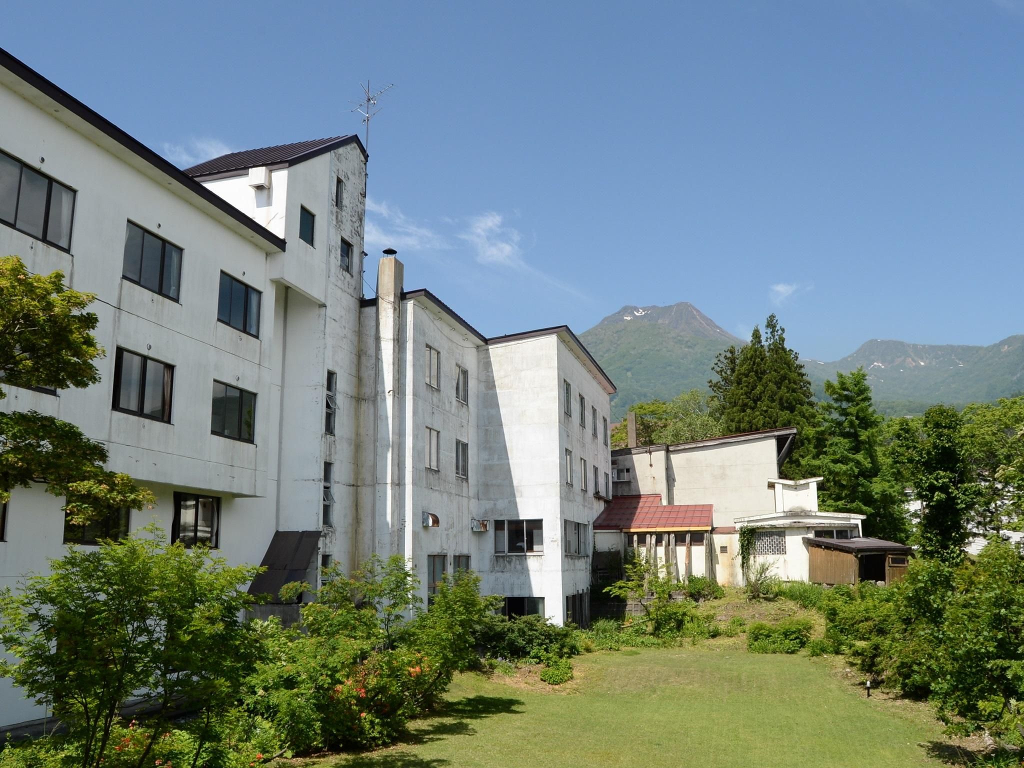 Gebäude