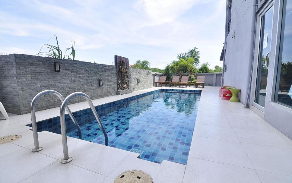 Pool Foto