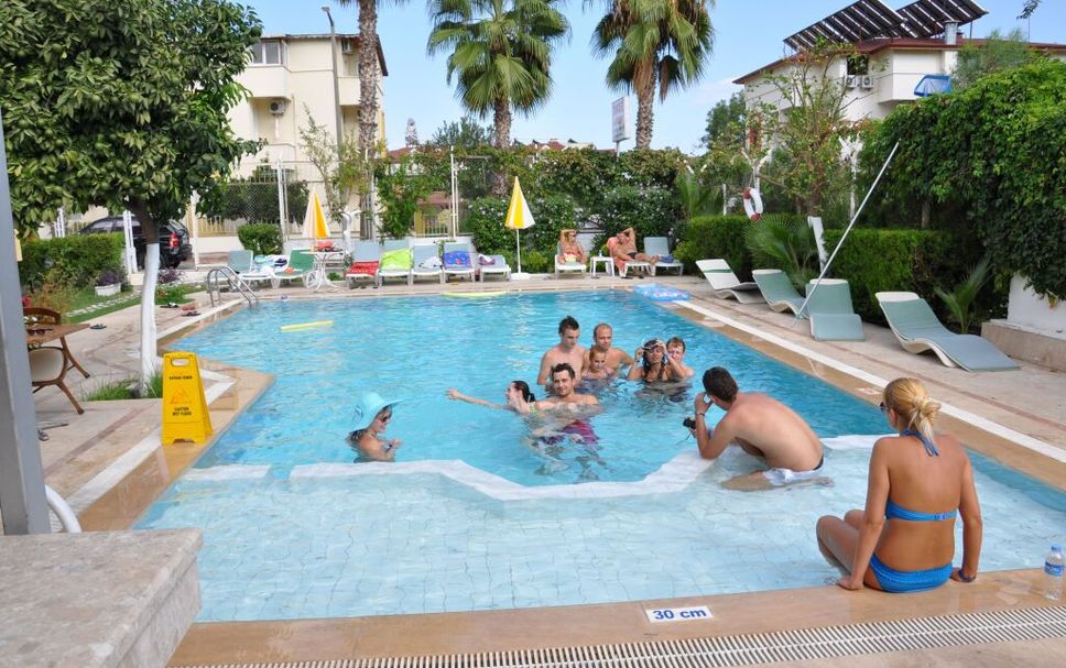 Pool Foto