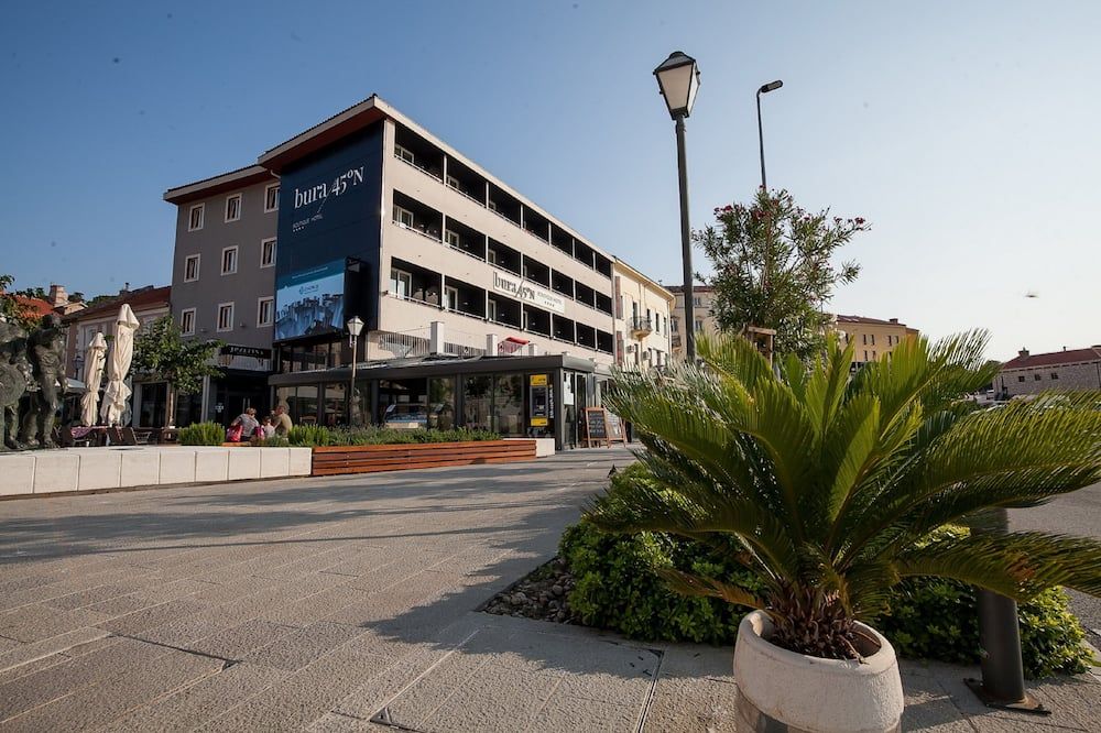 Gebäude