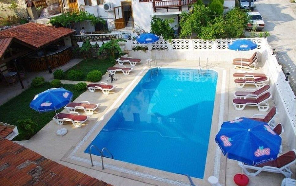 Pool Foto