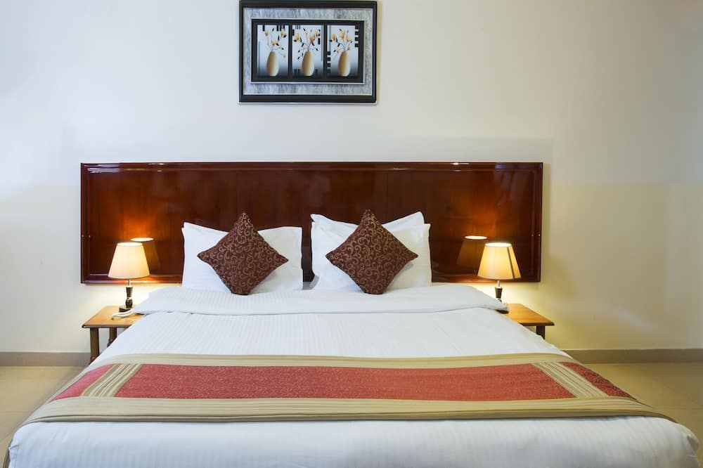 Sonstige