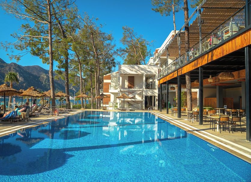Pool Foto