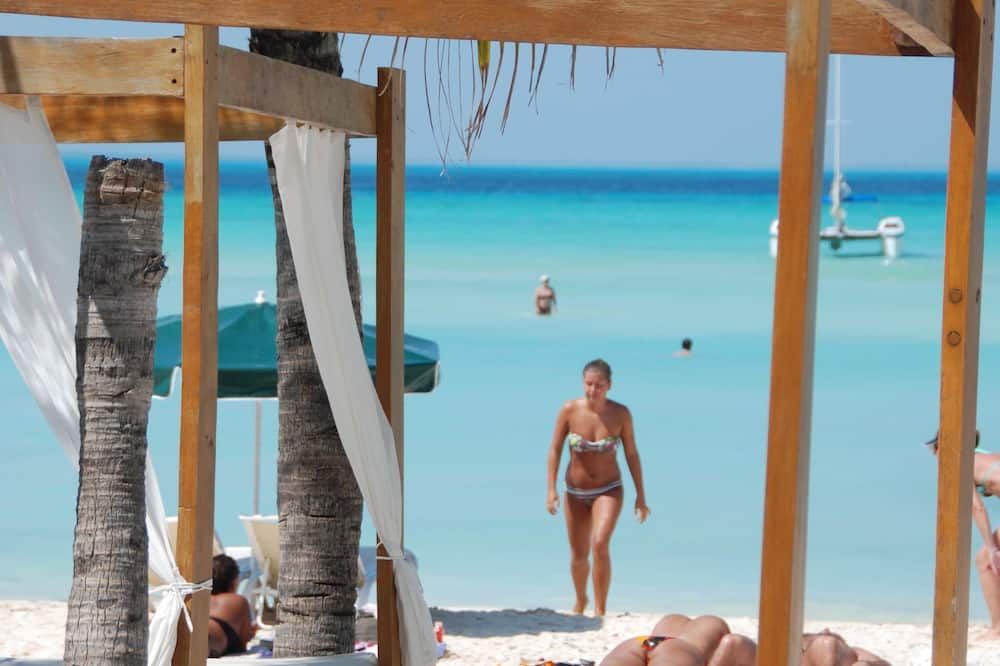 Strand