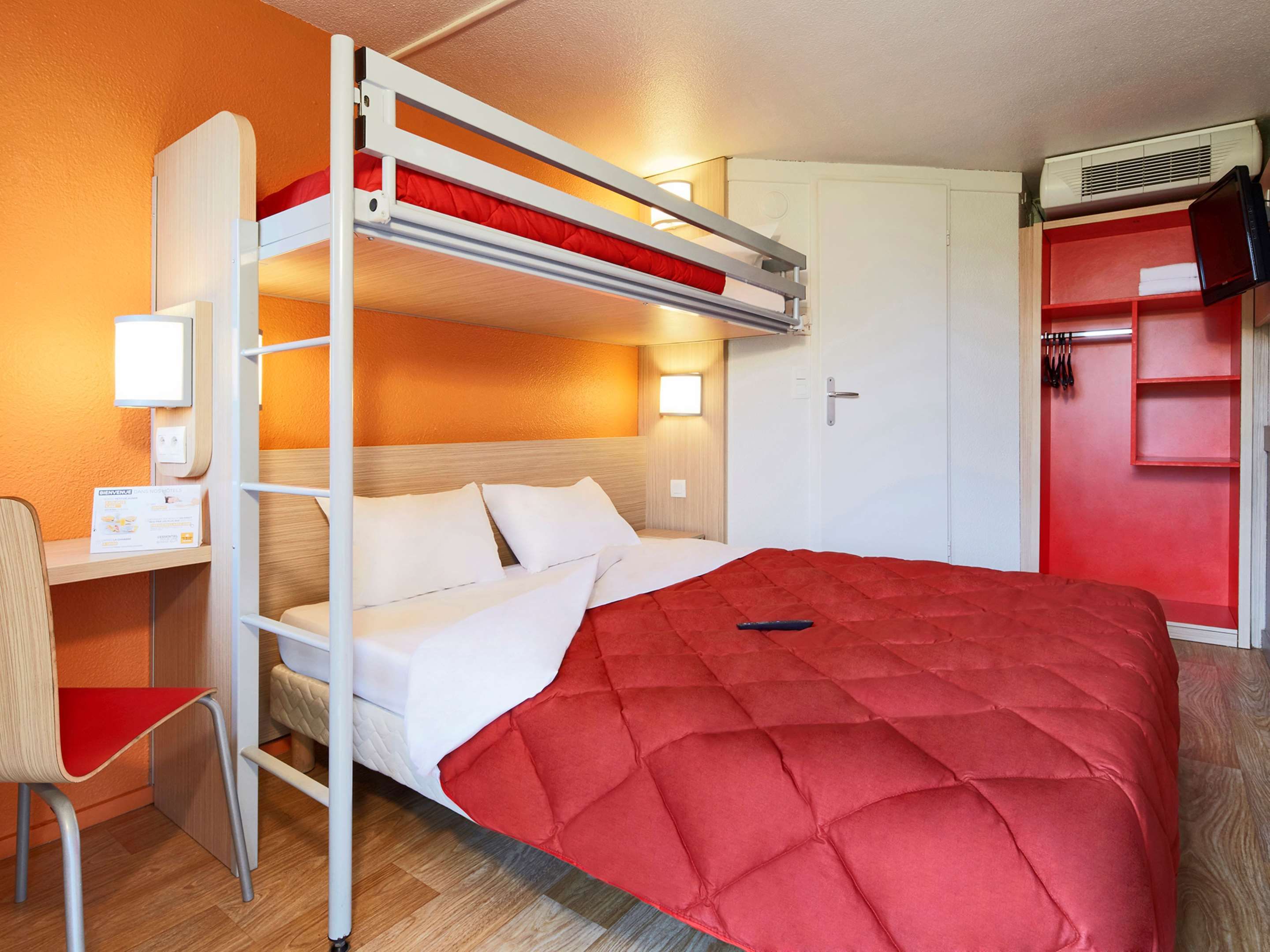 Schlafzimmer