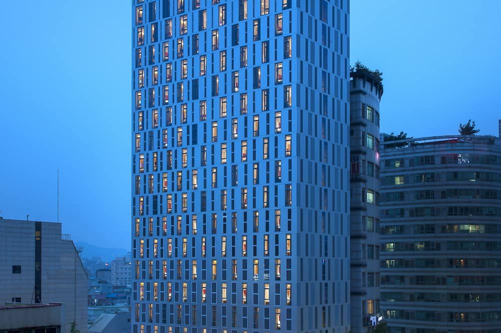 Gebäude