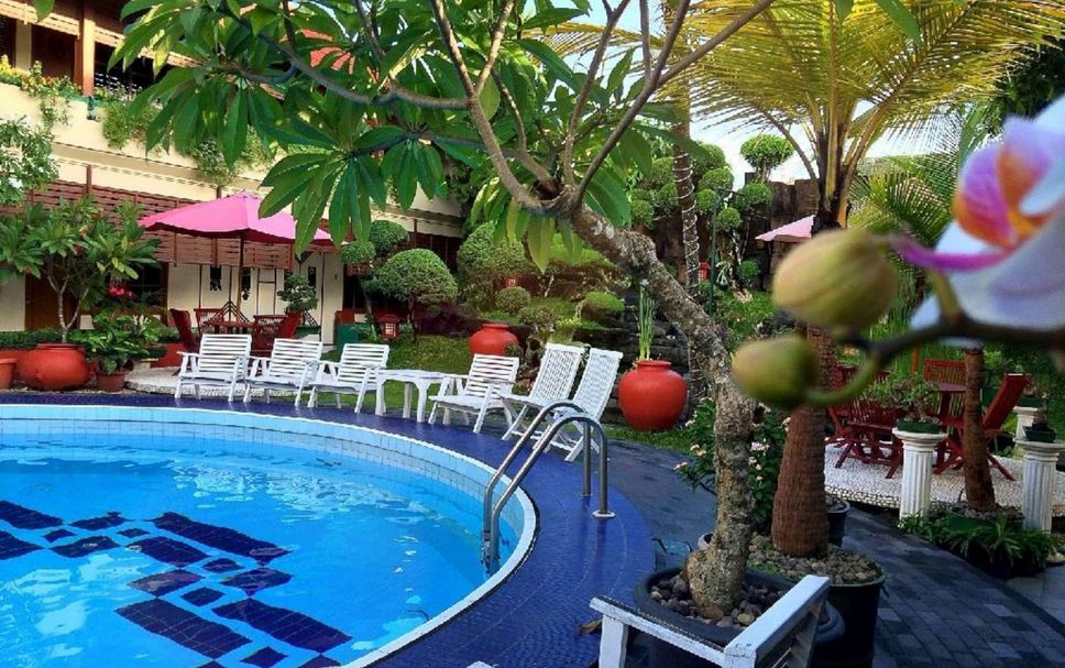 Pool Foto