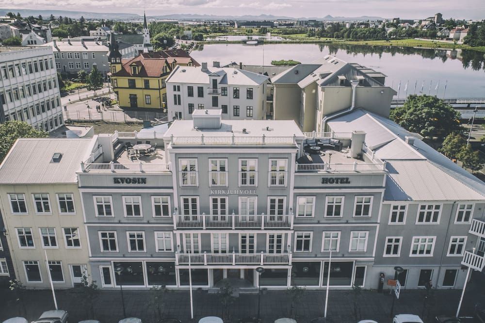 Gebäude