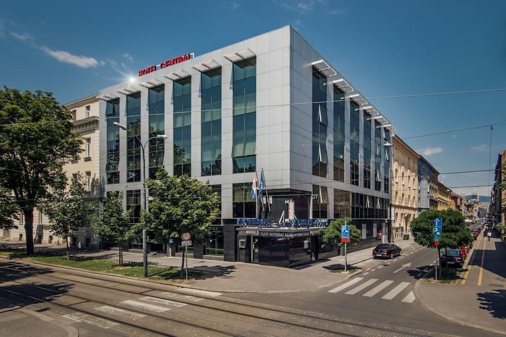 Gebäude