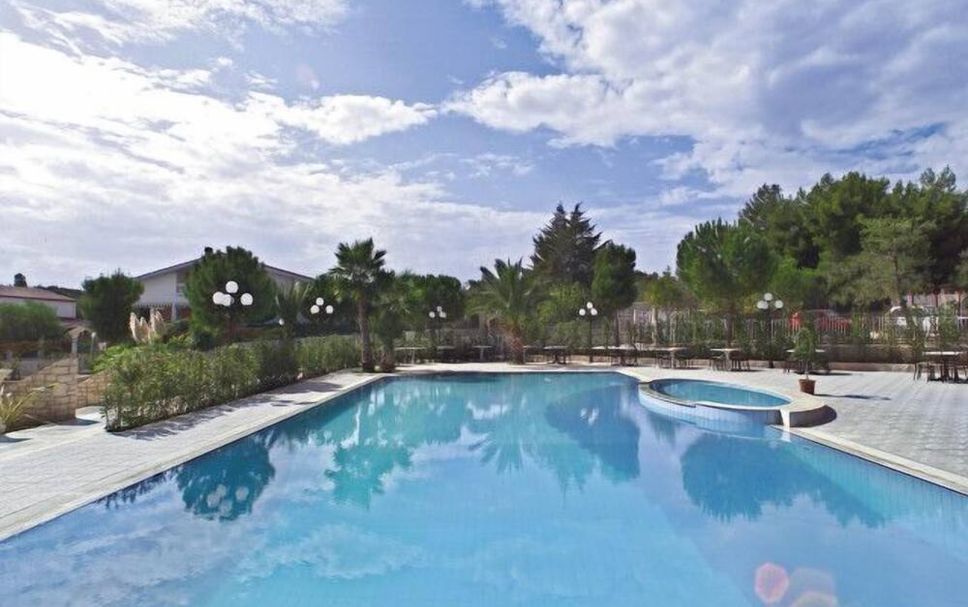 Pool Foto
