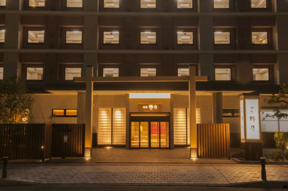 Gebäude