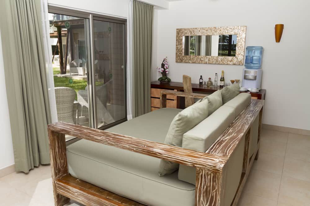 Sonstige