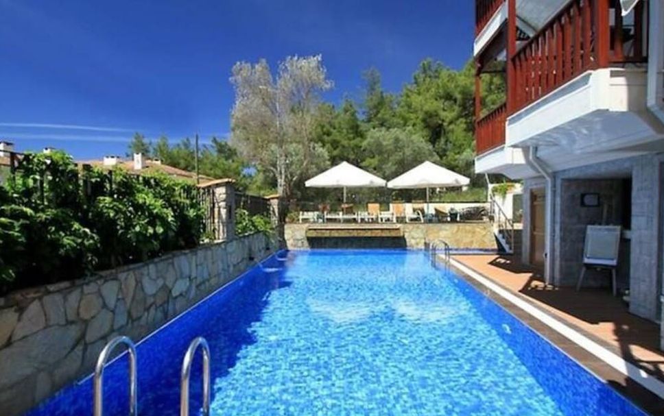Pool Foto