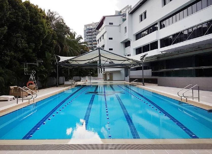 Pool Foto