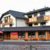 Gebäude