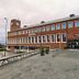 Gebäude