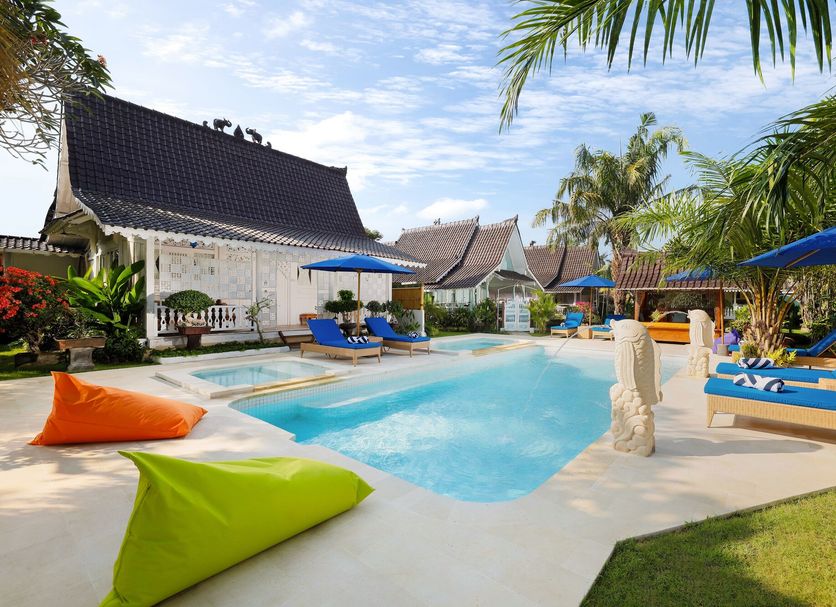 Pool Foto