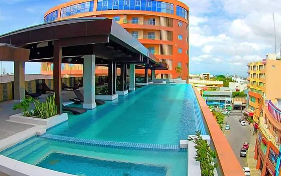 Pool Foto